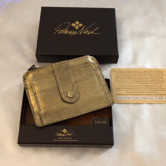 Patricia Nash Cassis Distressed Vintage Leather Card Case Antique Gold NWT & Box - Picture 3 of 16